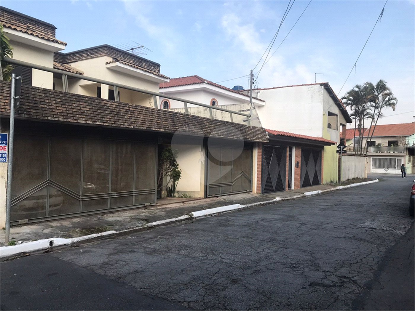 Sobrado à venda com 5 quartos, sendo 1 suíte, em Tremembé, São Paulo, SP