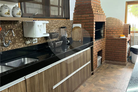 Chácara à venda com 10 quartos, sendo 16 suítes, em Chácaras do Pinhal (pinhal), Cabreúva, SP
