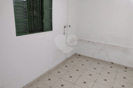 Casa à venda com 2 quartos em Vila Cintra, Mogi das Cruzes, SP