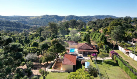 Chácara à venda com 4 quartos, sendo 2 suítes,  em Alto das Palmeiras, Itu, SP
