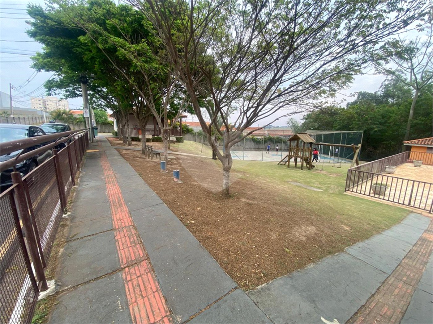 Casa à venda com 2 quartos no condomínio Vila Del Rey, Sorocaba - SP