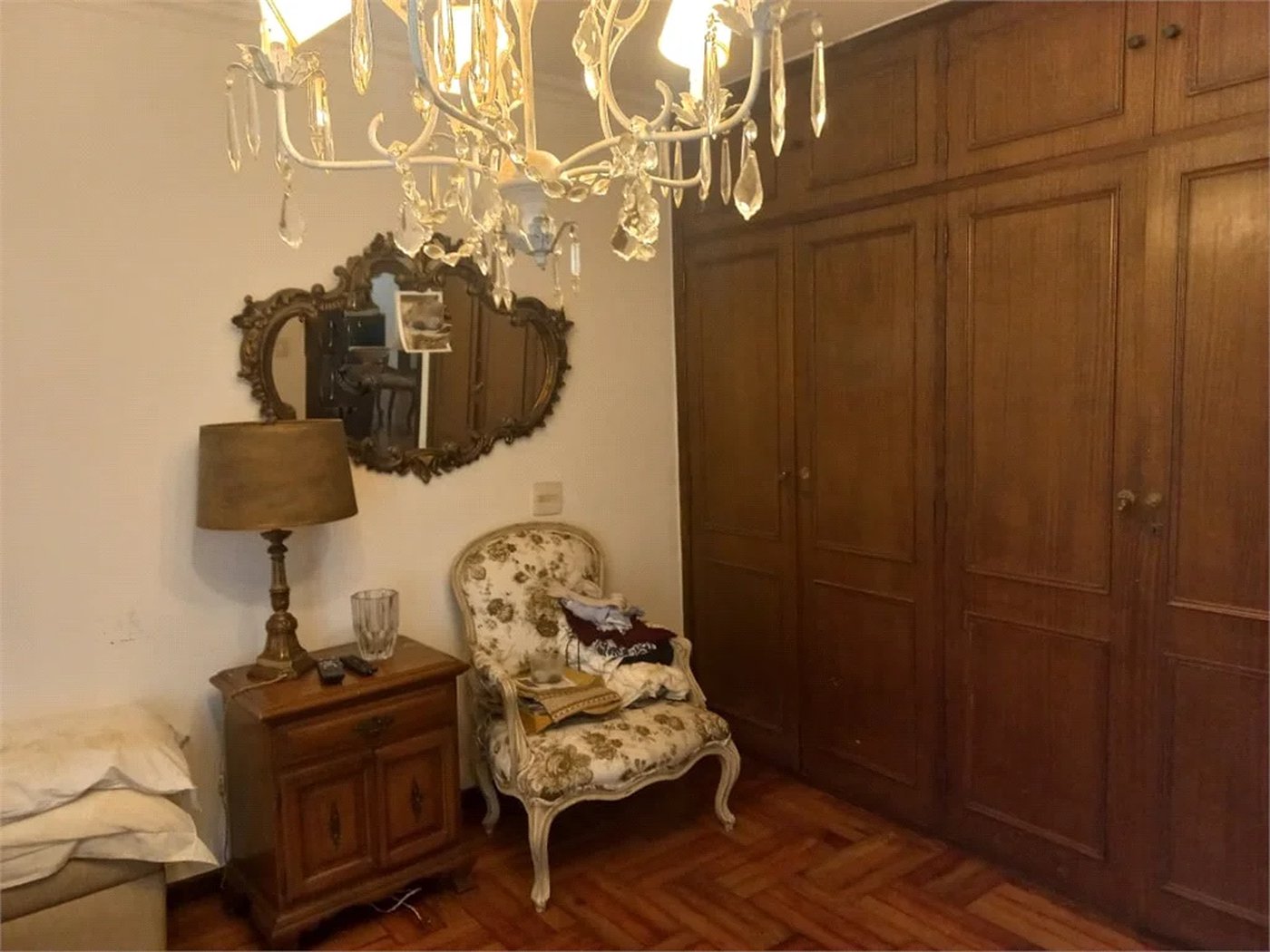Casa à venda com 3 quartos, sendo 2 suítes,  em Morumbi, São Paulo, SP