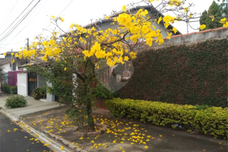 Sobrado à venda com 4 quartos, sendo 1 suíte, em Jardim Regina, Indaiatuba, SP