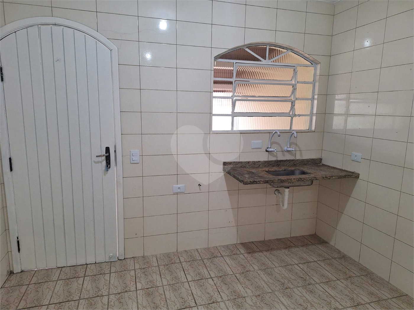 Sobrado à venda com 2 quartos em Vila Nova Cachoeirinha, São Paulo, SP