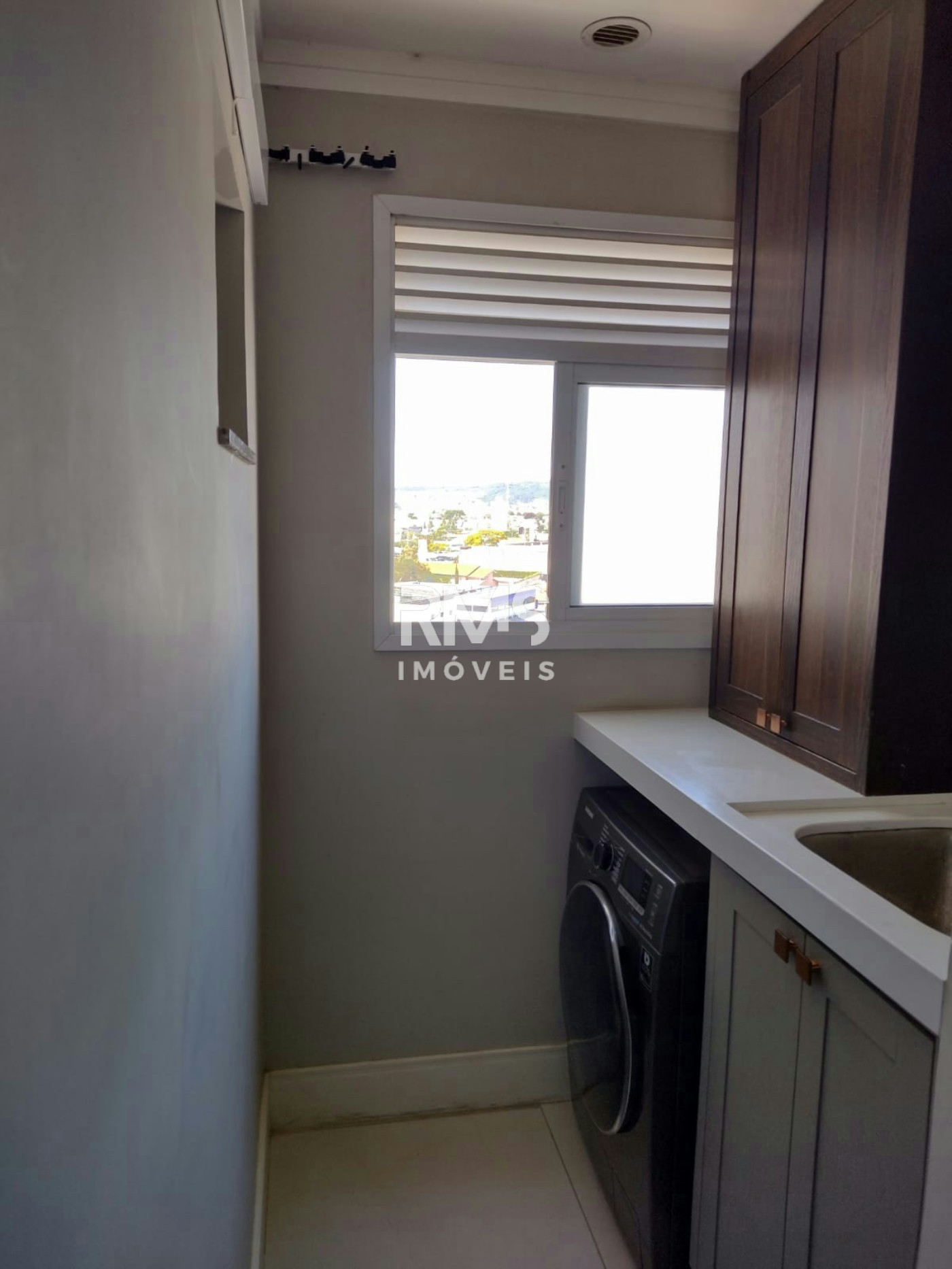 Apartamento à venda com 2 quartos, sendo 1 suíte,  em Parque Industrial, Itu, SP