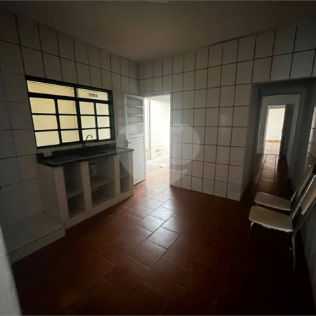 Casa à venda ou para alugar com 2 quartos, sendo 1 suíte,  em Jardim Paulista, Itapetininga, SP