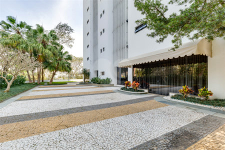 Apartamento à venda com 4 suítes em Alto da Boa Vista, São Paulo, SP