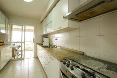 Apartamento à venda com 3 suítes em Alto da Boa Vista, São Paulo, SP