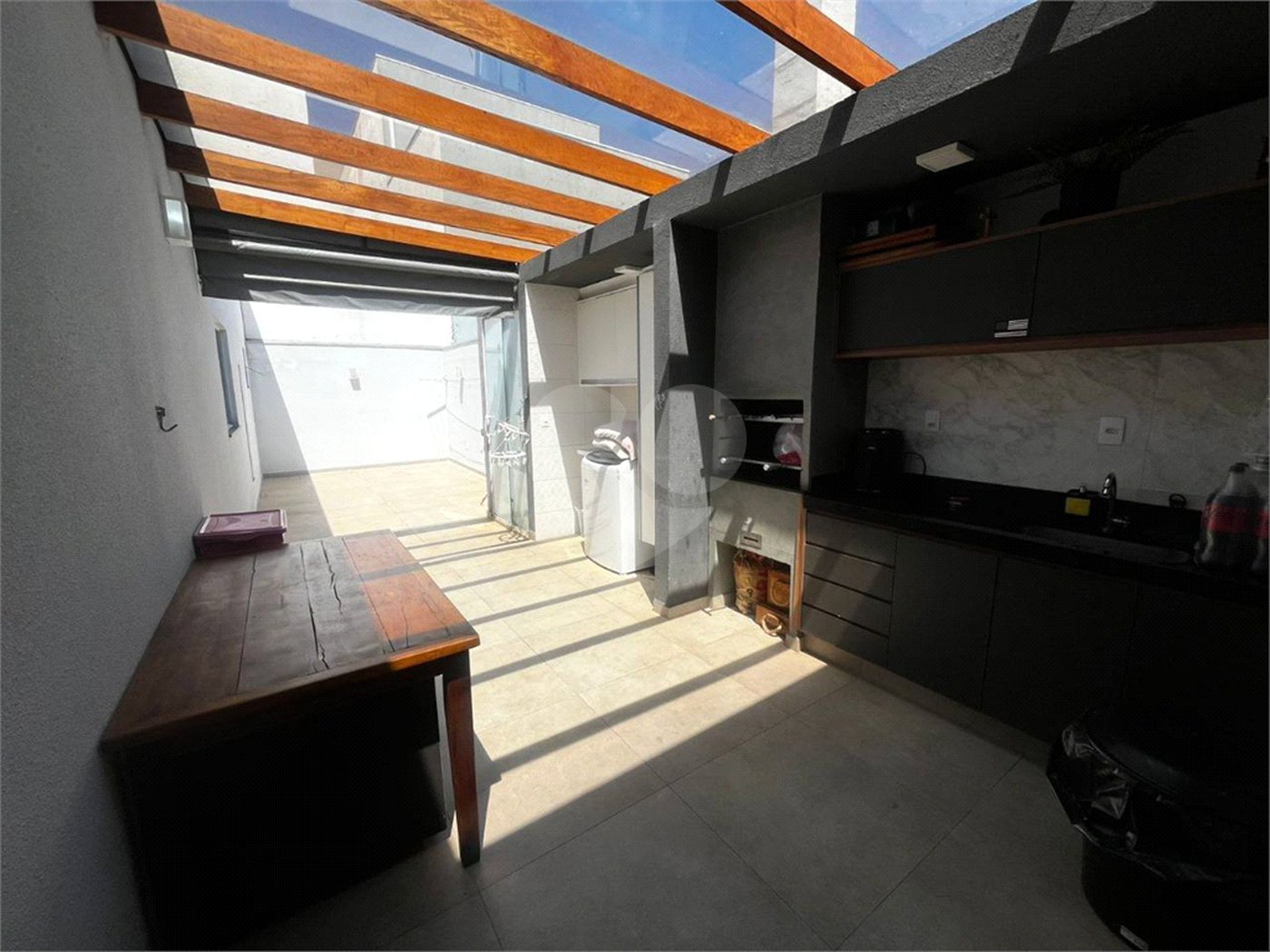 Casa à venda com 2 quartos, sendo 1 suíte, no condomínio Residencial Reserva das Paineiras, Itapetininga - SP