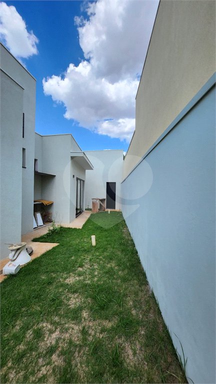 Casa à venda com 3 quartos, sendo 1 suíte, em Parque Atlanta, Araraquara, SP