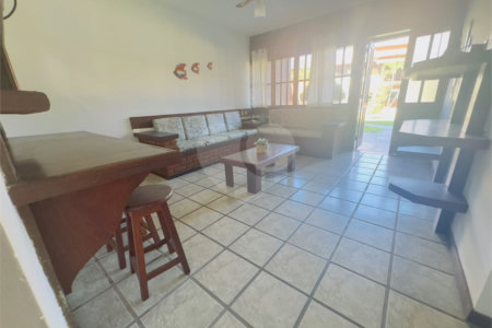 Casa em condomínio à venda com 2 quartos em Geribá, Armação dos Búzios, RJ