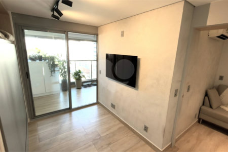 Apartamento à venda com 1 quarto em Alto da Boa Vista, São Paulo, SP