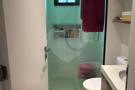 Apartamento à venda com 3 suítes em Vila Assunção, Santo André, SP