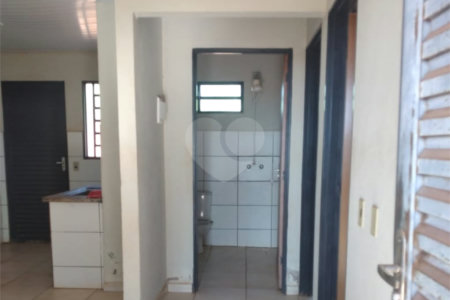 Casa à venda com 2 quartos em Residencial Kamel Saad, Ponta Porã, MS