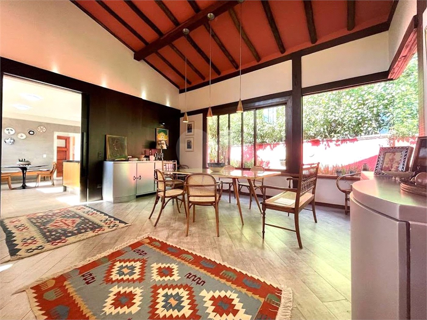 Casa à venda com 4 suítes no condomínio Jardim Mediterrâneo, Cotia - SP