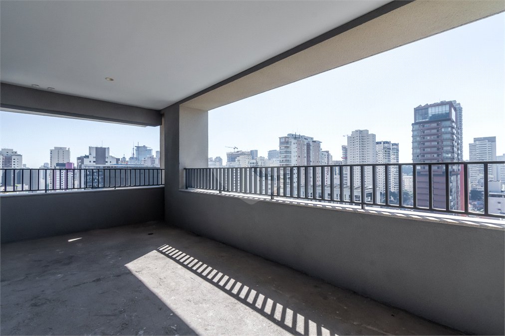 Apartamento à venda com 3 suítes em Pinheiros, São Paulo, SP