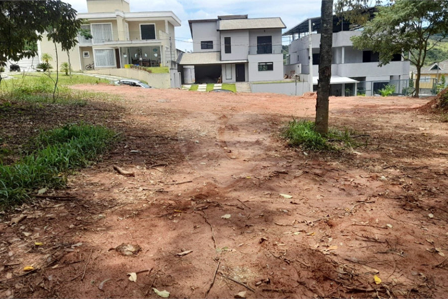 Terreno à venda no condomínio Itaguaçu da Cantareira, São Paulo - SP