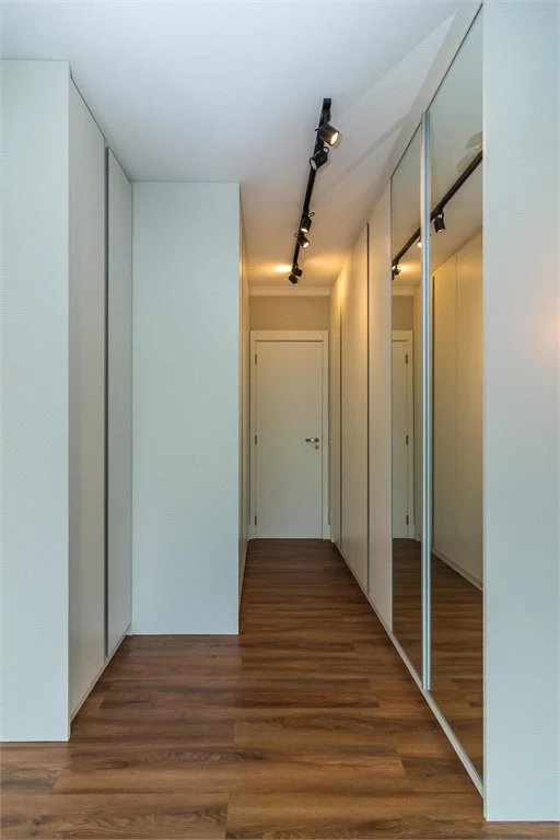Apartamento à venda com 3 quartos, sendo 2 suítes, em Pinheiros, São Paulo, SP