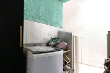 Casa à venda com 5 quartos em Sítio Caraguata, São Paulo, SP