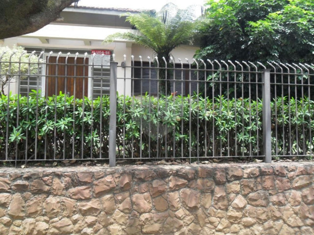 Casa Térrea para alugar com 1 quarto, sendo 3 suítes,  em Indianópolis, São Paulo, SP