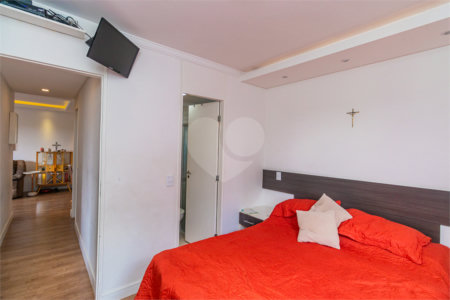 Apartamento à venda com 3 quartos, sendo 1 suíte, em Jardim Marajoara, São Paulo, SP
