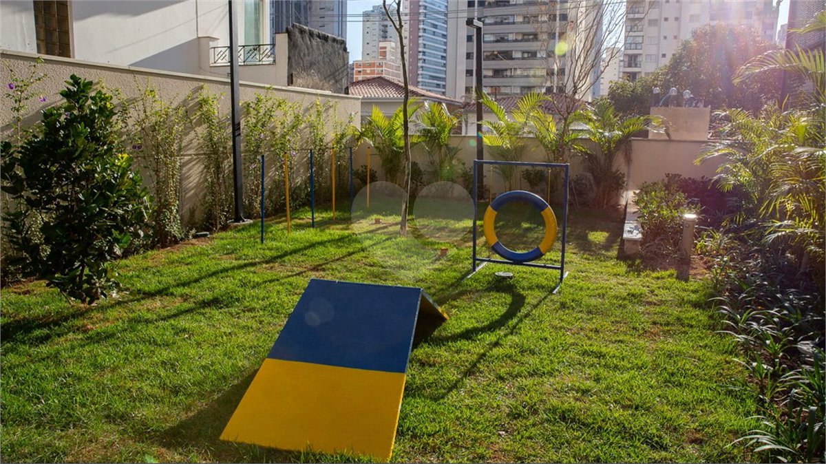 Apartamento à venda com 4 quartos, sendo 3 suítes, em Perdizes, São Paulo, SP