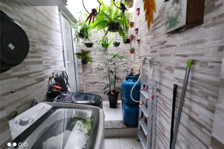 Casa à venda com 2 suítes no condomínio Residencial Pitangueiras, São Paulo - SP