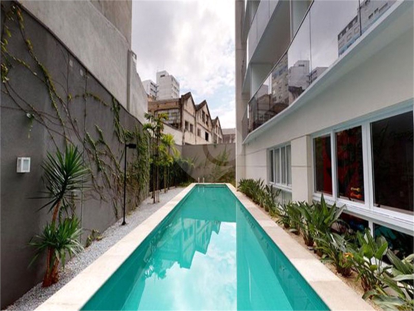 Kitnet à venda com 1 quarto no Centro, São Paulo, SP