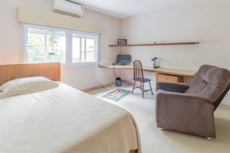 Apartamento à venda com 4 quartos, sendo 2 suítes, em Jardim Paulista, São Paulo, SP