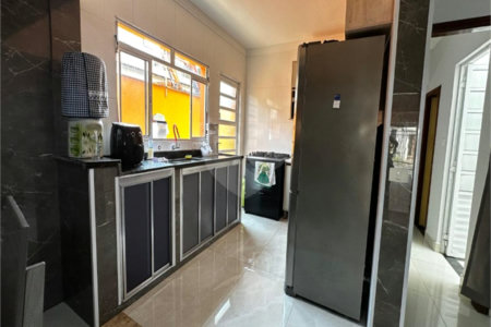 Sobrado à venda com 4 quartos, sendo 1 suíte, em Wanel Ville, Sorocaba, SP