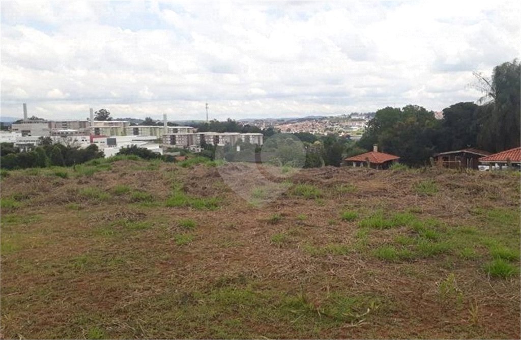 Terreno à venda com 1 suíte em Vista Alegre, Vinhedo, SP