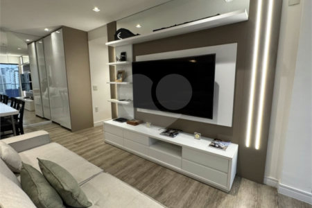 Apartamento para alugar com 2 quartos, sendo 1 suíte,  em Indianópolis, São Paulo, SP