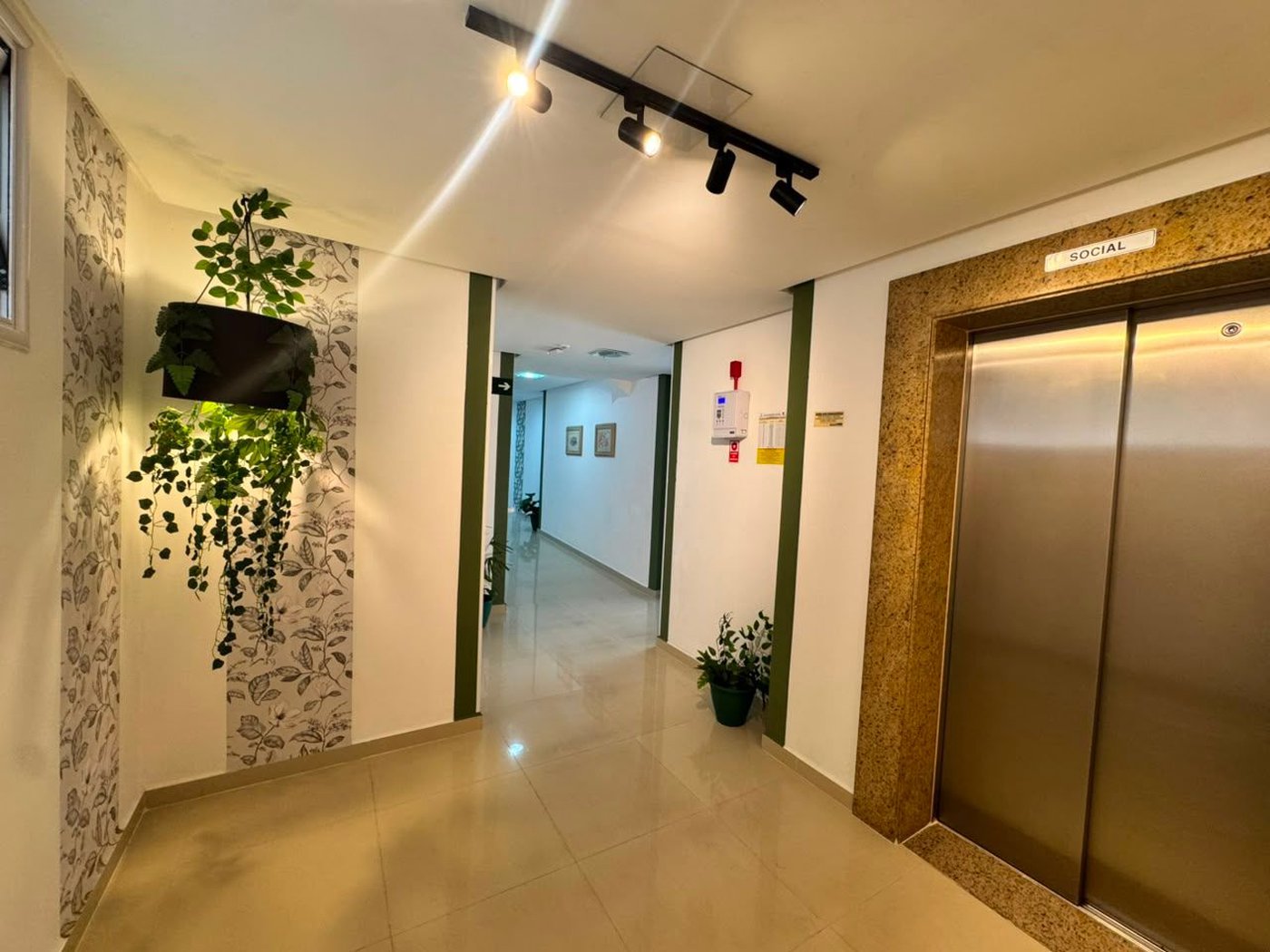 Apartamento com 2 dormitórios à venda, 83 m² por R$ 1.260.000,00 - Aparecida - Santos/SP