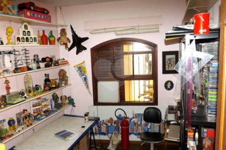 Casa à venda com 3 quartos, sendo 1 suíte, em Jardim Bonfiglioli, São Paulo, SP