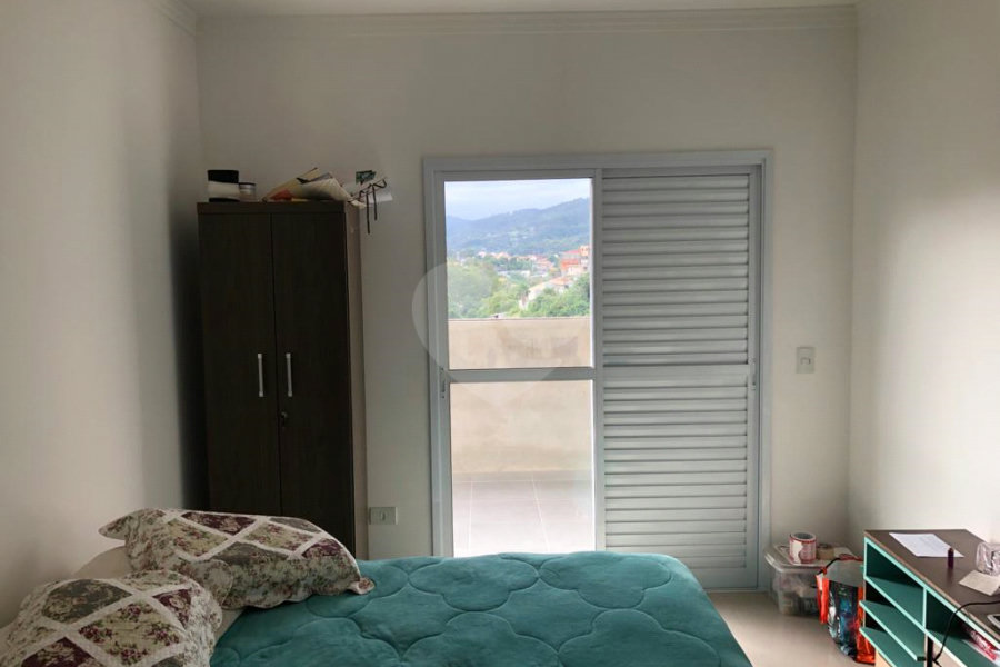 Casa à venda com 3 suítes no condomínio Estancia da Serra / Residencial Nova Mairipora, Mairiporã - SP