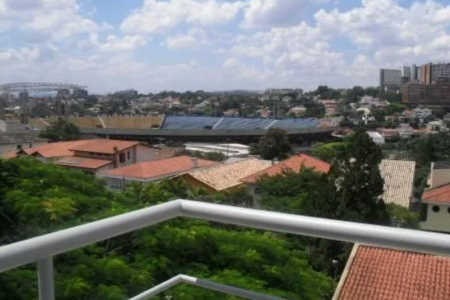 Sobrado à venda com 3 suítes em Jardim Leonor, São Paulo, SP
