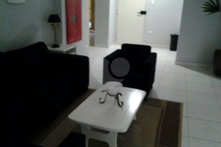 Apartamento à venda com 3 suítes em Santa Teresinha, São Paulo, SP