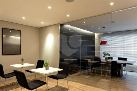 Apartamento à venda com 1 suíte no Centro, São Paulo, SP