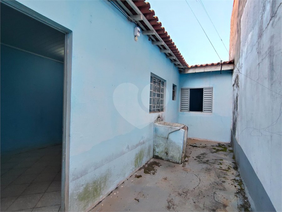 Sobrado para alugar com 2 quartos em Central Parque 4-l, Itapetininga, SP