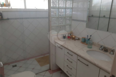 Casa à venda com 4 suítes no condomínio São Joaquim, Vinhedo - SP