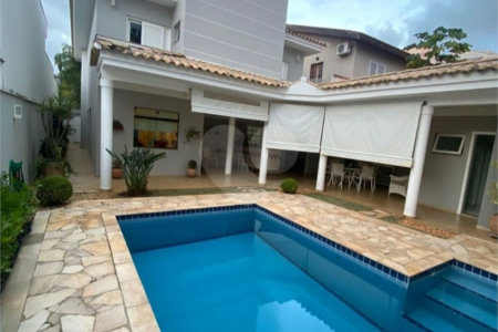 Casa à venda com 4 quartos, sendo 3 suítes,  no condomínio Residencial Tivoli Park, Sorocaba - SP