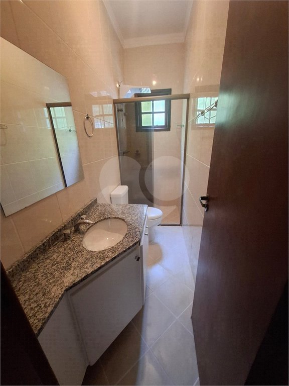 Casa para alugar com 4 quartos, sendo 2 suítes, no condomínio Palm Garden, São Paulo - SP