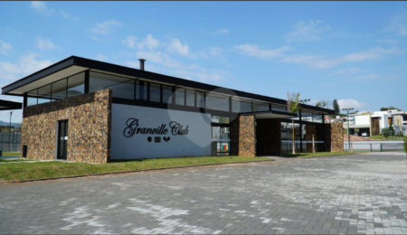 Casa à venda com 5 suítes no condomínio Granville Atibaia, Atibaia - SP