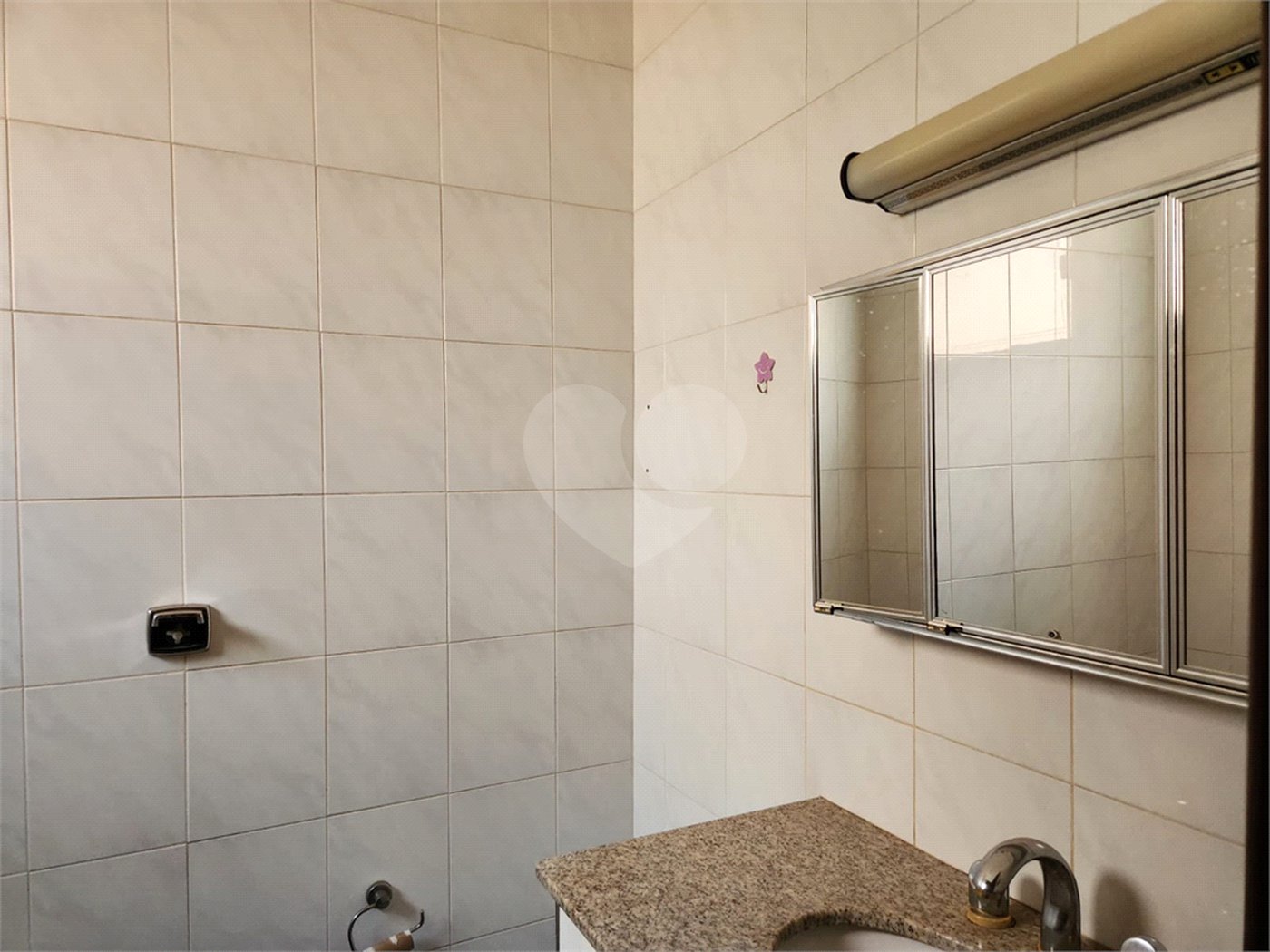 Casa à venda com 3 quartos, sendo 1 suíte, em Jardim Morumbi, Araraquara, SP