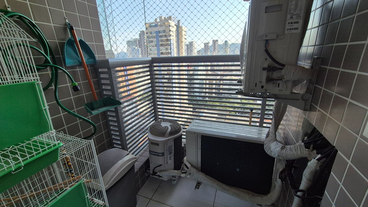 Apartamento com 3 dormitórios à venda, 144 m² por R$ 2.400.000,00 - Gonzaga - Santos/SP