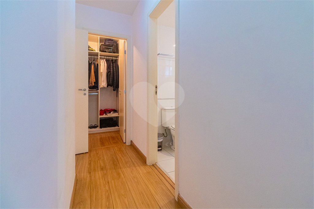 Casa à venda com 4 suítes no condomínio Vila Inglesa, São Paulo - SP