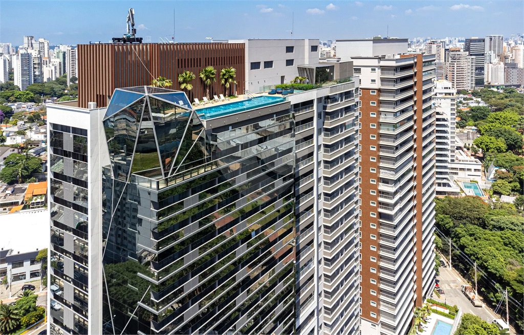 Sala à venda com 1 quarto em Indianópolis, São Paulo, SP