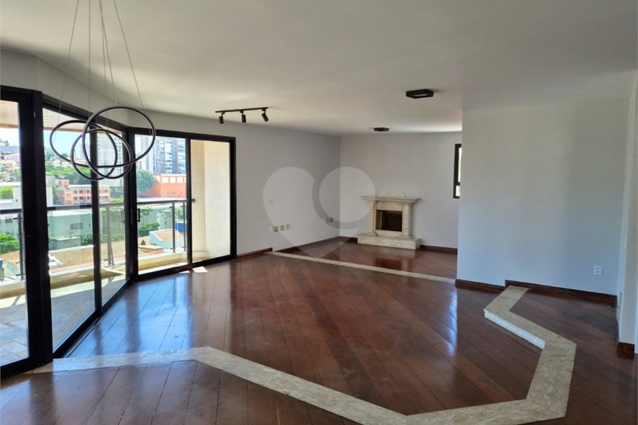Apartamento à venda ou para alugar com 4 quartos, sendo 2 suítes, em Santana, São Paulo, SP