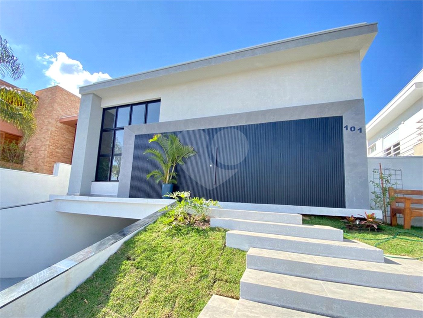 Casa à venda com 4 suítes no condomínio Jardim Vila Paradiso, Indaiatuba - SP