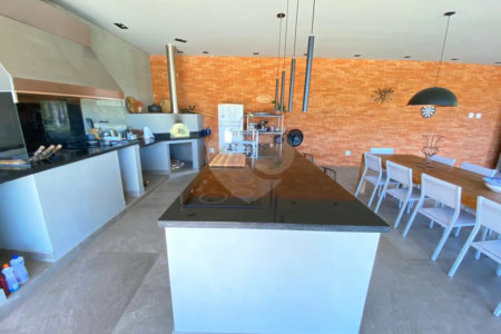 Casa à venda com 5 suítes no condomínio Santa Maria, Votorantim - SP